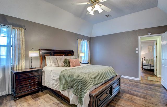 30 Wildwood, Cabot, AR 72023