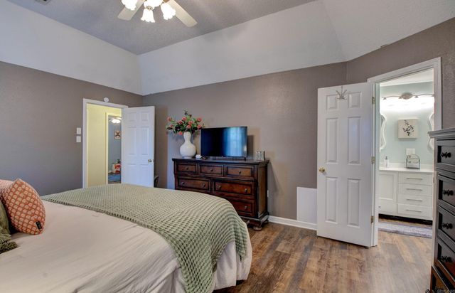 30 Wildwood, Cabot, AR 72023