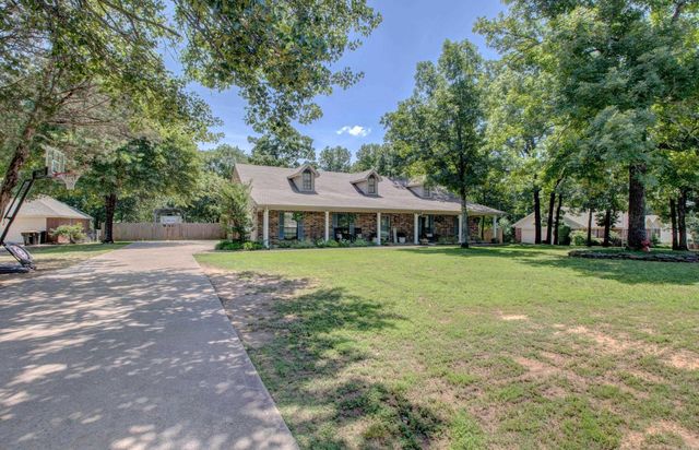 30 Wildwood, Cabot, AR 72023
