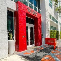 133 NE 2nd Ave 913, Miami, FL 33132