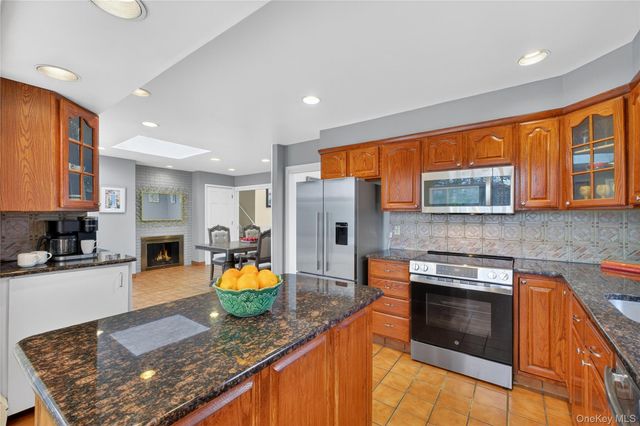 2314 Sultana Drive, Yorktown Heights, NY 10598