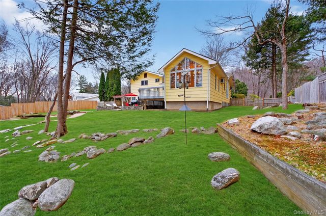 2314 Sultana Drive, Yorktown Heights, NY 10598