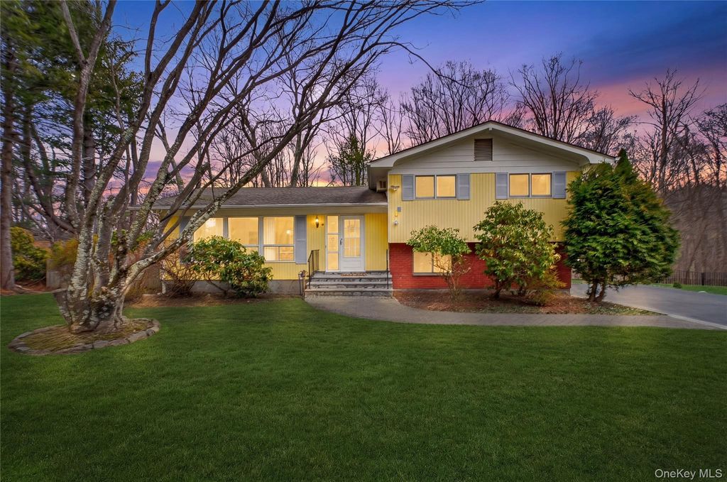 2314 Sultana Drive, Yorktown Heights, NY 10598