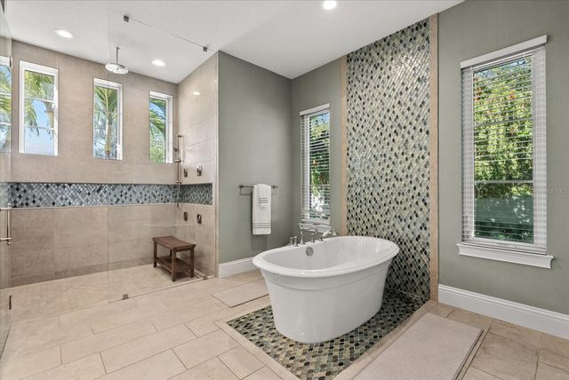 7959 MATERA COURT, Lakewood Ranch, FL 34202