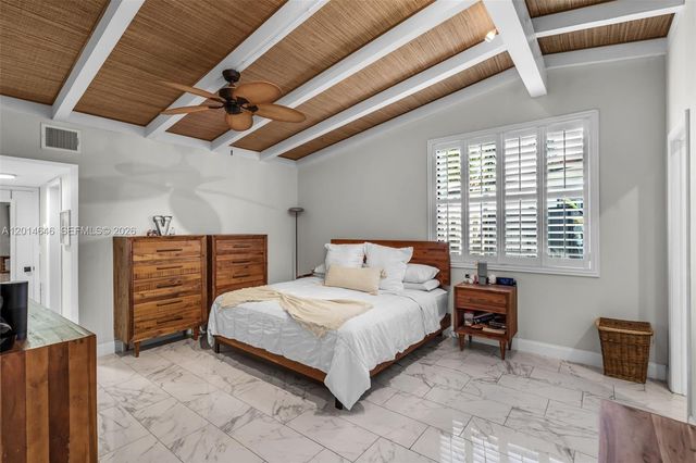 2643 Flamingo Ln, Fort Lauderdale, FL 33312