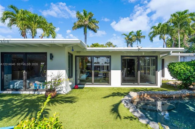 2643 Flamingo Ln, Fort Lauderdale, FL 33312