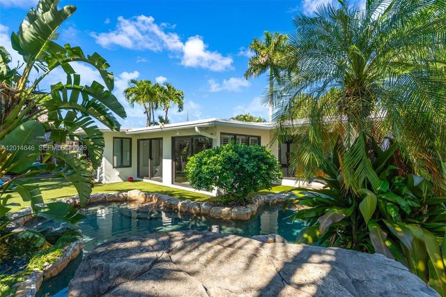 2643 Flamingo Ln, Fort Lauderdale, FL 33312