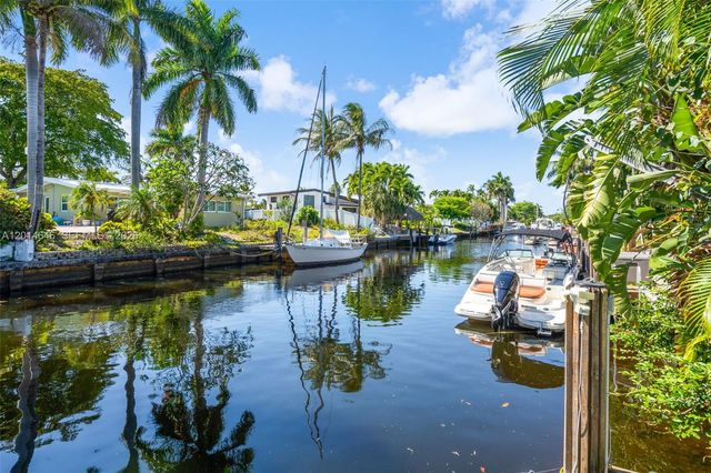2643 Flamingo Ln, Fort Lauderdale, FL 33312