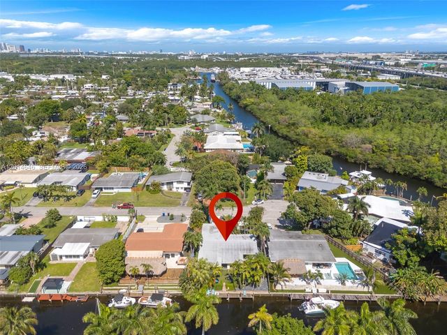 2643 Flamingo Ln, Fort Lauderdale, FL 33312
