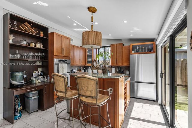 2643 Flamingo Ln, Fort Lauderdale, FL 33312