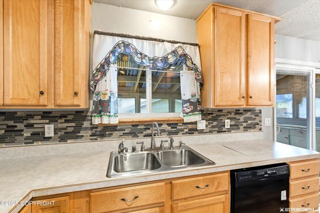 2815 Campbell Airstrip Road, Anchorage, AK 99504