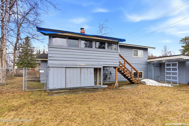 2815 Campbell Airstrip Road, Anchorage, AK 99504
