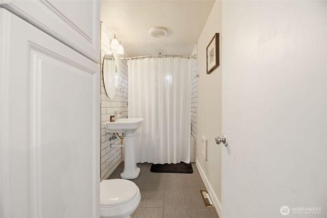 231 99th Avenue SE, Lake Stevens, WA 98258