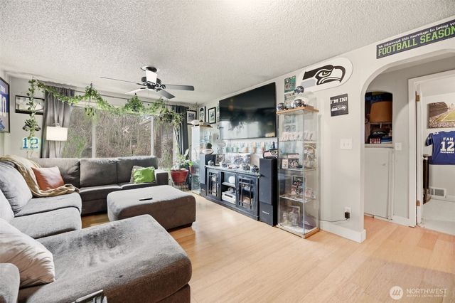 231 99th Avenue SE, Lake Stevens, WA 98258