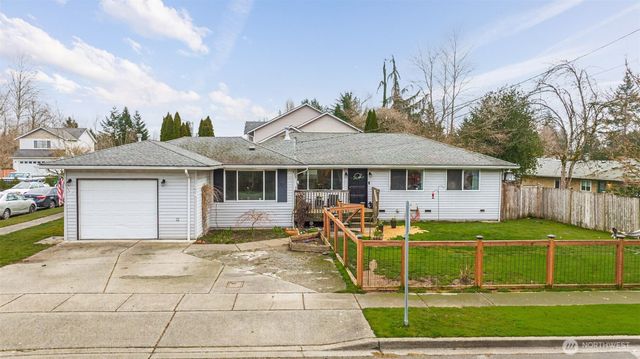 231 99th Avenue SE, Lake Stevens, WA 98258