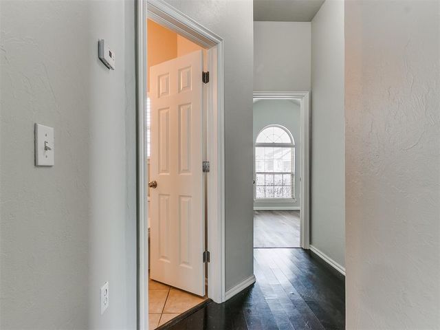 2716 SE 92nd Circle, Moore, OK 73160