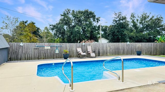 16974 Hammel Drive, Summerdale, AL 36580