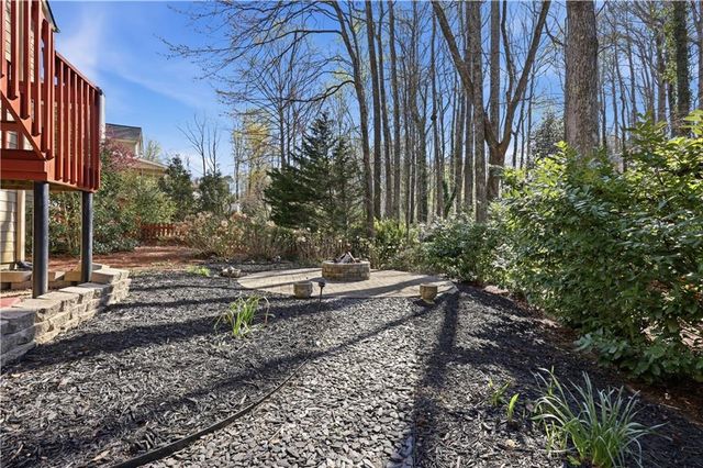 5287 Wild Indigo Way NW, Acworth, GA 30102