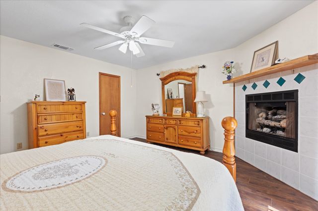 928 Pelican Dr, Winnsboro, TX 75494