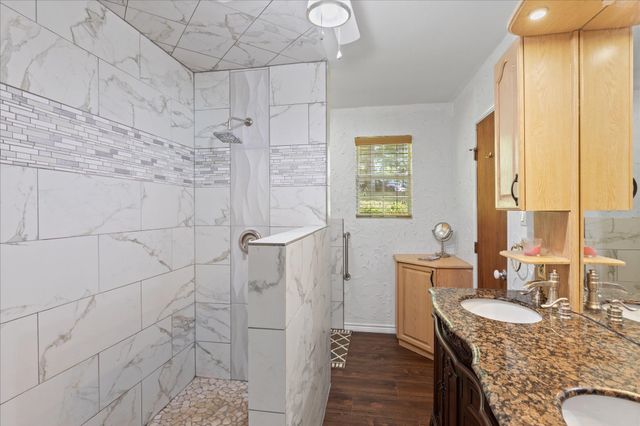 928 Pelican Dr, Winnsboro, TX 75494