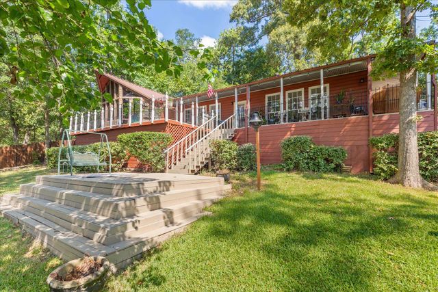 928 Pelican Dr, Winnsboro, TX 75494