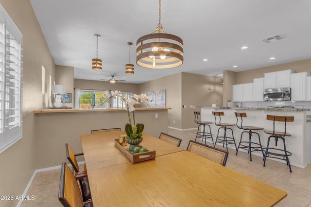 17596 W ACACIA Court, Goodyear, AZ 85338