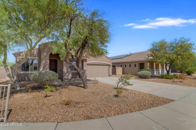 17596 W ACACIA Court, Goodyear, AZ 85338