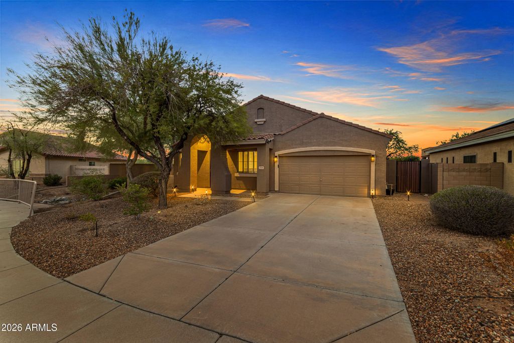 17596 W ACACIA Court, Goodyear, AZ 85338 — photo 2