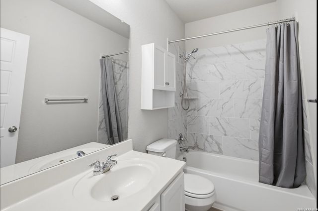 261 Pudu Trl, Cibolo, TX 78108