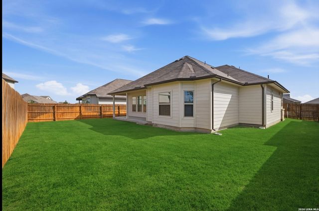 261 Pudu Trl, Cibolo, TX 78108