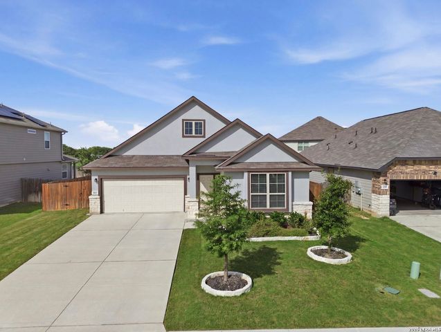 261 Pudu Trl, Cibolo, TX 78108