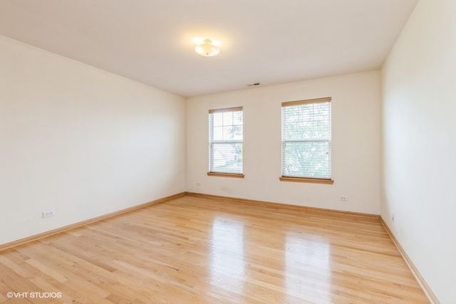 339 MEADOWSEDGE Drive, Woodstock, IL 60098