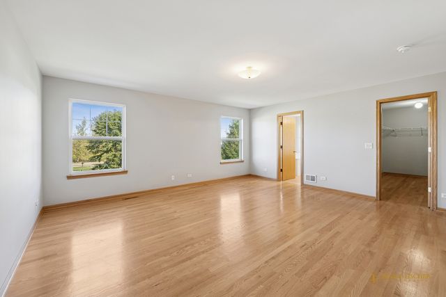 339 MEADOWSEDGE Drive, Woodstock, IL 60098