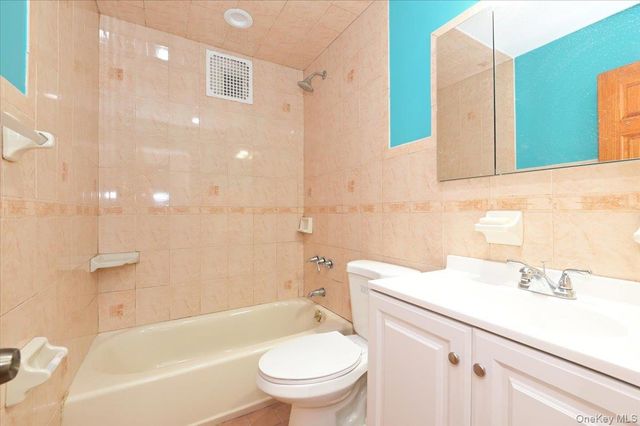 8957 Gold Road 1st Floor, Ozone Park, NY 11417