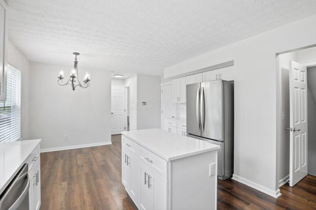 5998 Blaverly Drive, New Albany, OH 43054