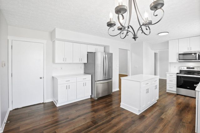 5998 Blaverly Drive, New Albany, OH 43054