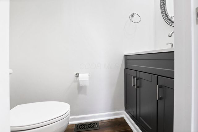 5998 Blaverly Drive, New Albany, OH 43054