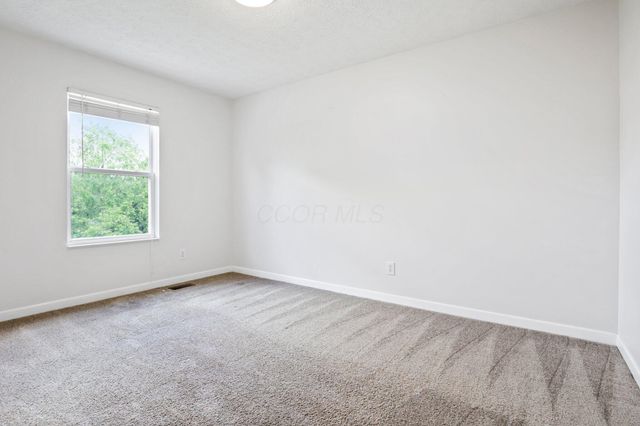 5998 Blaverly Drive, New Albany, OH 43054