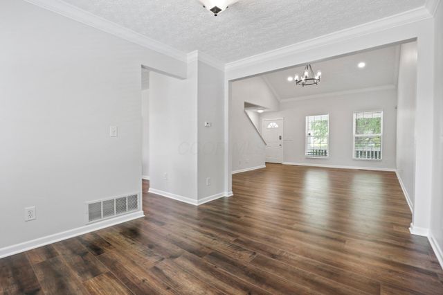 5998 Blaverly Drive, New Albany, OH 43054