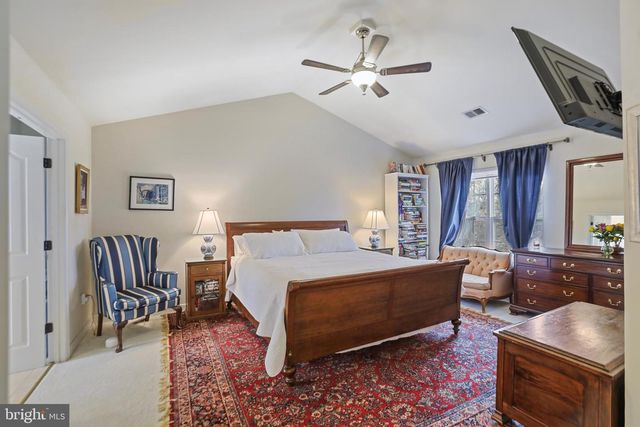 17416 COBB CT, Hagerstown, MD 21740