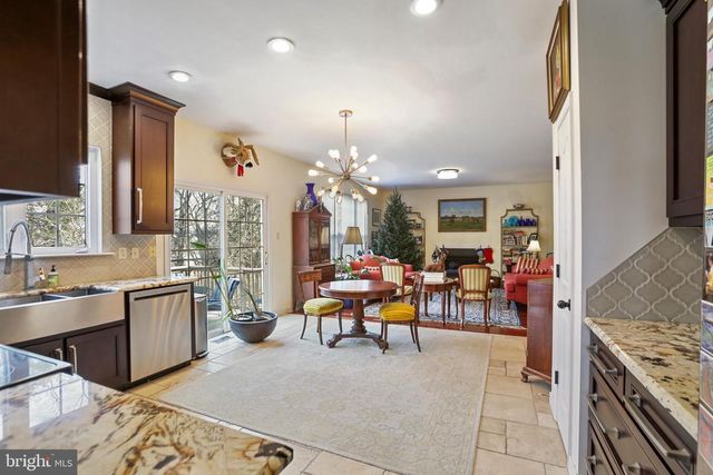 17416 COBB CT, Hagerstown, MD 21740