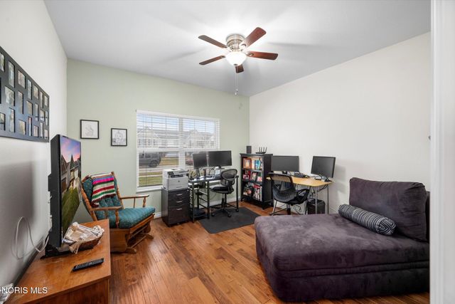 4736 Lakeside Drive, Maumee, OH 43537