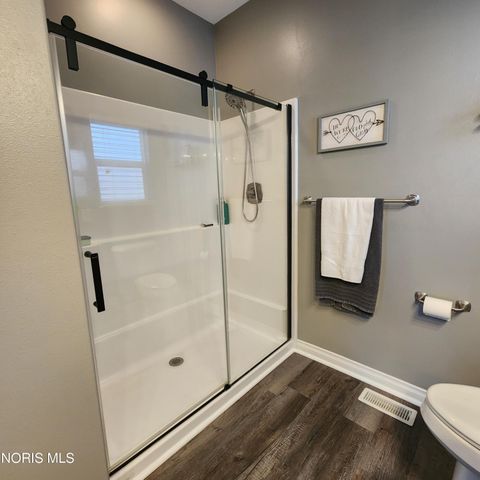 4736 Lakeside Drive, Maumee, OH 43537