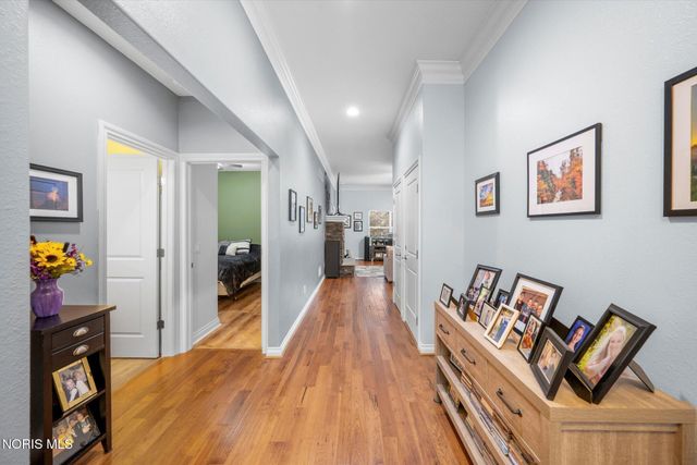 4736 Lakeside Drive, Maumee, OH 43537