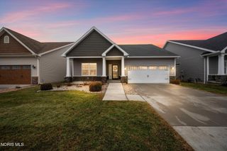 4736 Lakeside Drive, Maumee, OH 43537