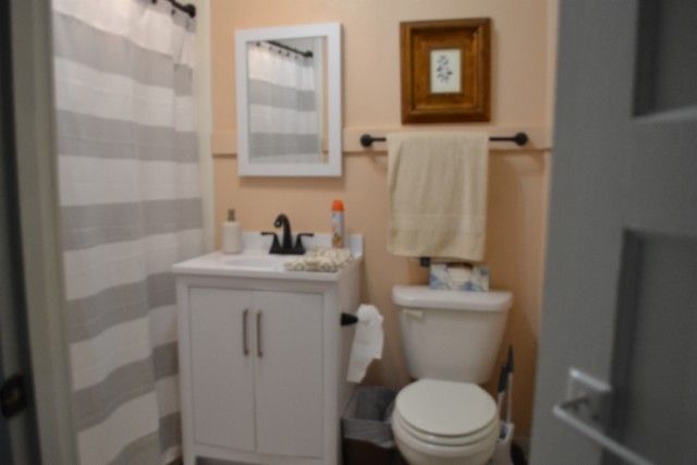 450 Cedar Hill Rd, Celina, TN 38551