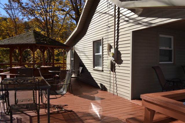 450 Cedar Hill Rd, Celina, TN 38551