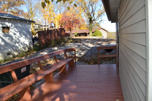 450 Cedar Hill Rd, Celina, TN 38551