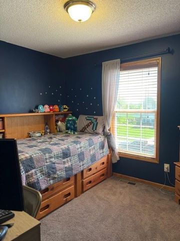 20630 W 219 Terrace, Spring Hill, KS 66083