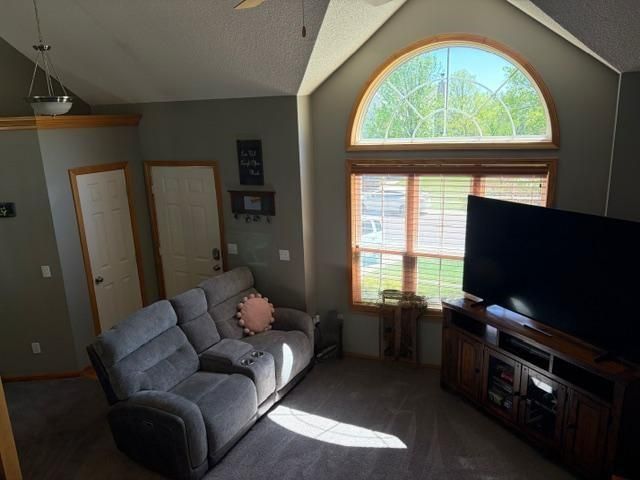 20630 W 219 Terrace, Spring Hill, KS 66083